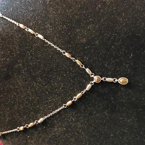 Carolina Herrera Silvertone Goldtone Necklace GORGEOUS - Picture 2 of 8